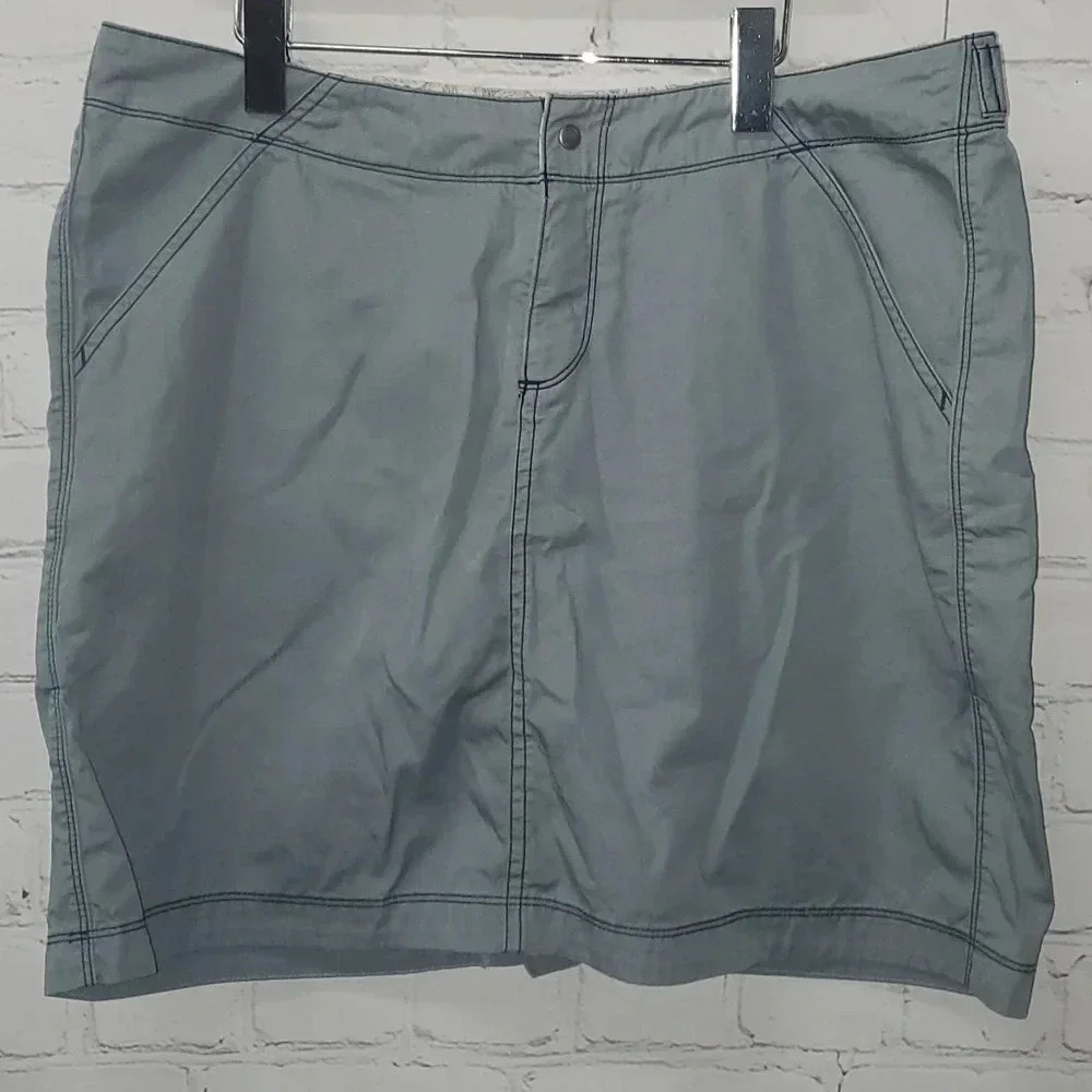 Horny Toad Skirt Grey Skort Size 12